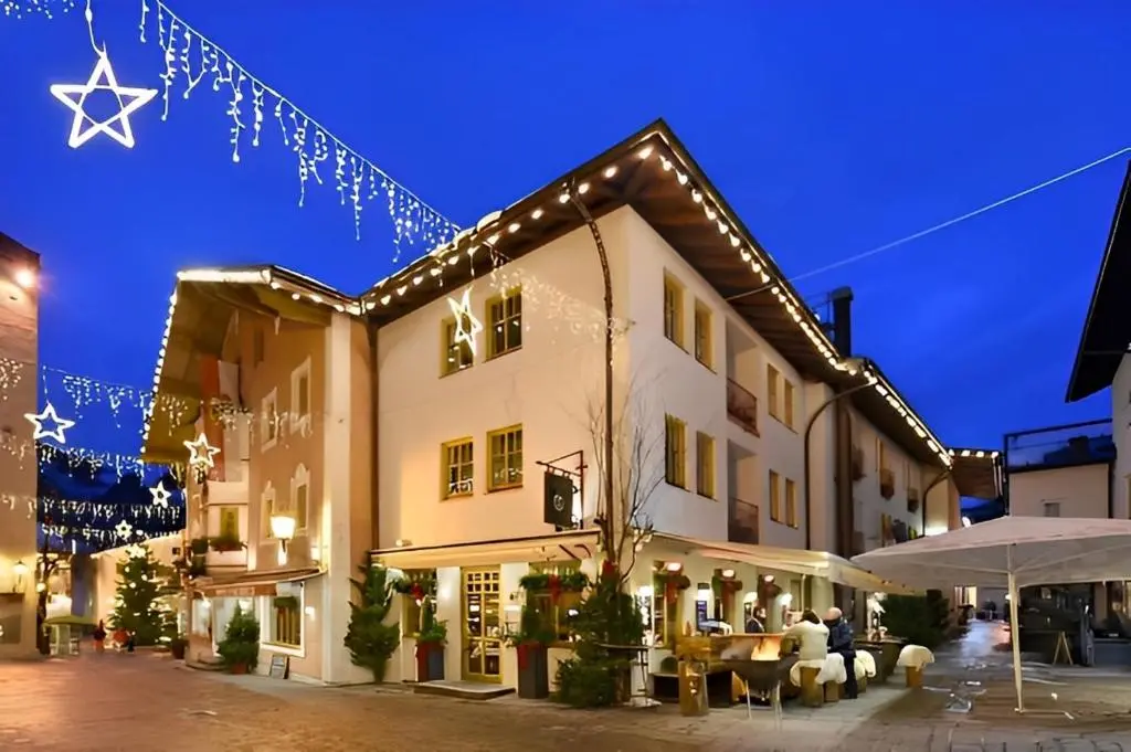 Cella Central Historic Boutique Hotel