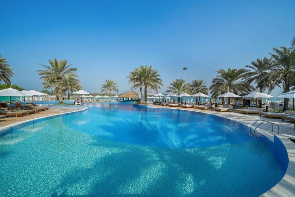 Radisson Blu Hotel & Resort, Abu Dhabi Corniche