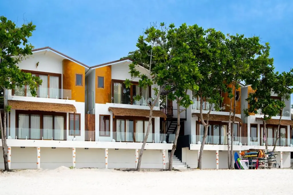 Diamond Beach Resort