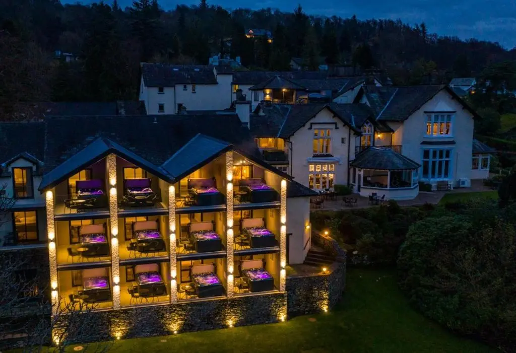 Lakes Hotel & Spa