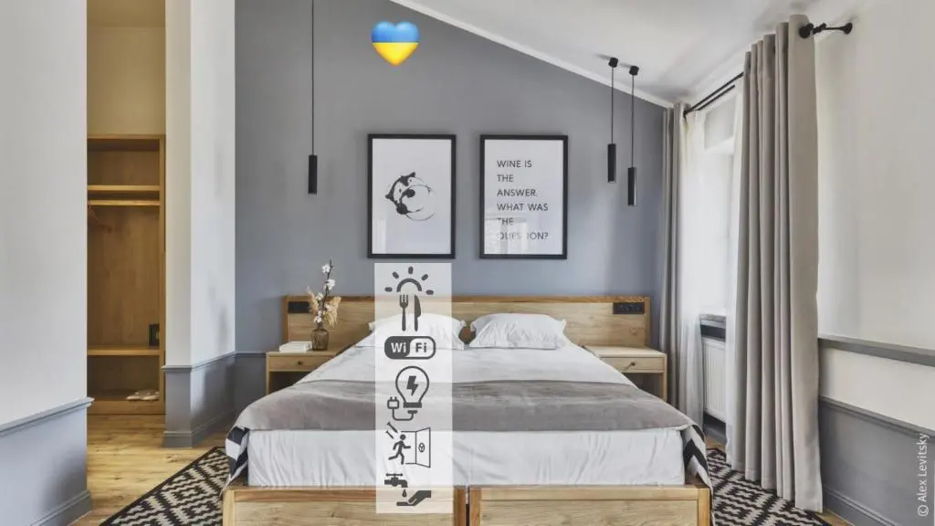 Wine & Pillow Hotel
