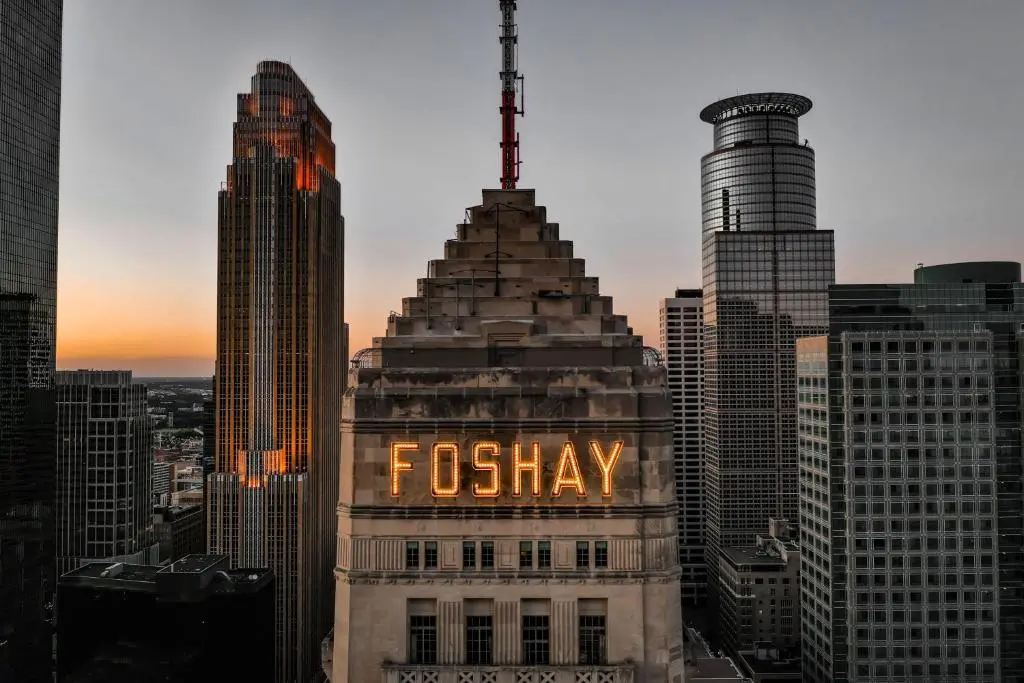 W Minneapolis - The Foshay