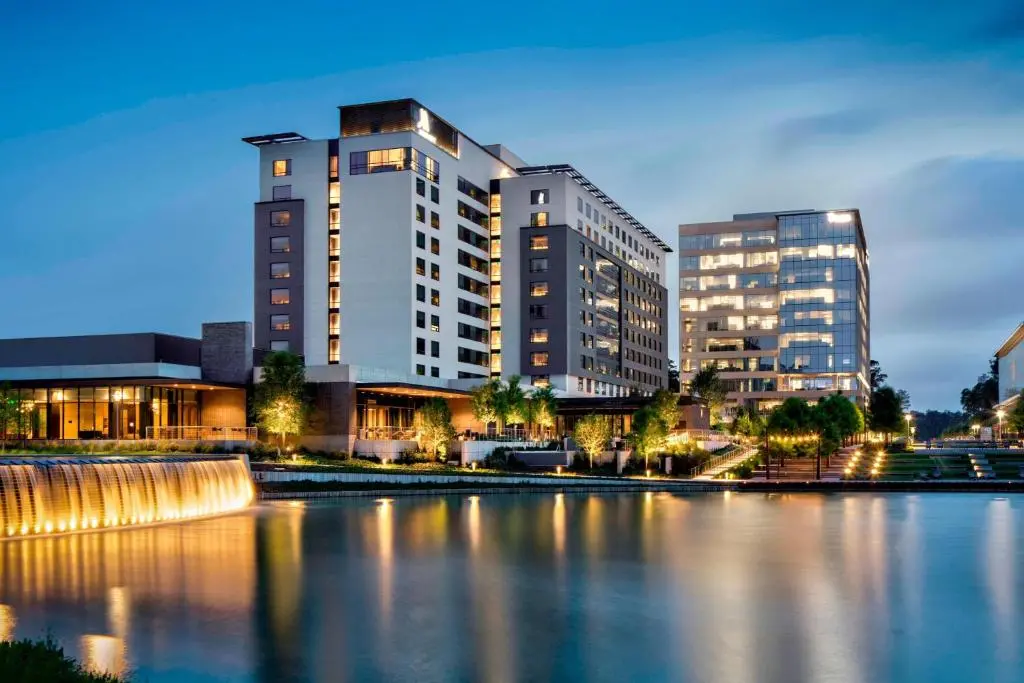 Houston CityPlace Marriott at Springwoods Village