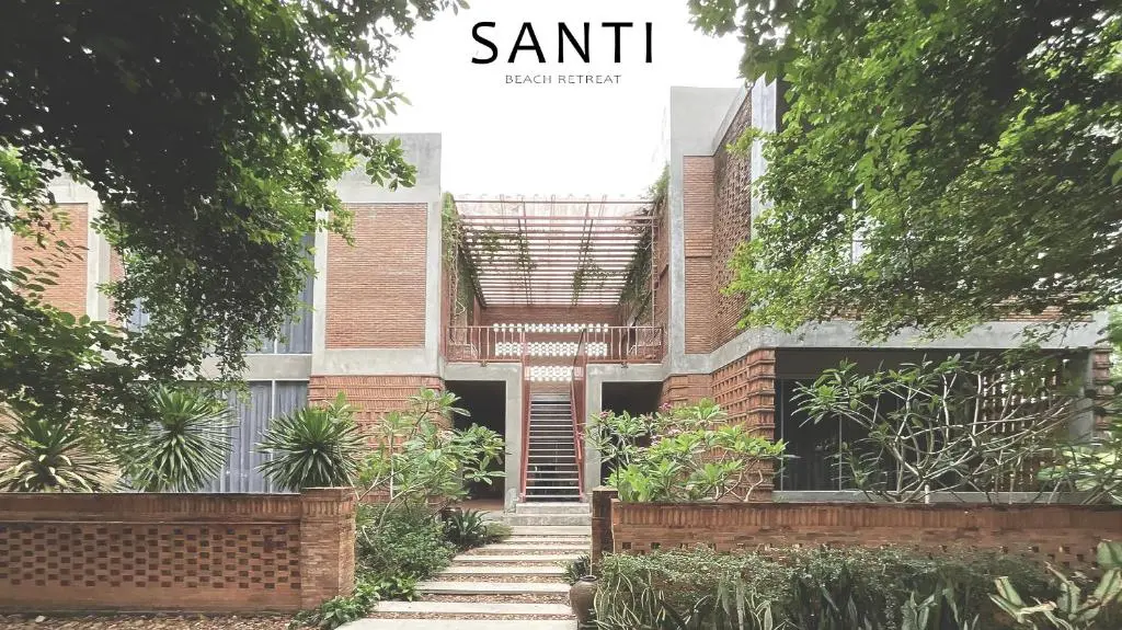 Santi Beach Retreat
