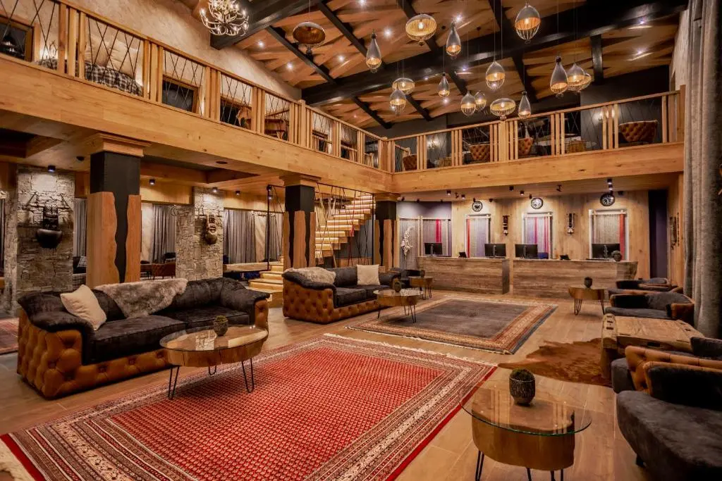 Kashmir Wellness & Spa Hotel
