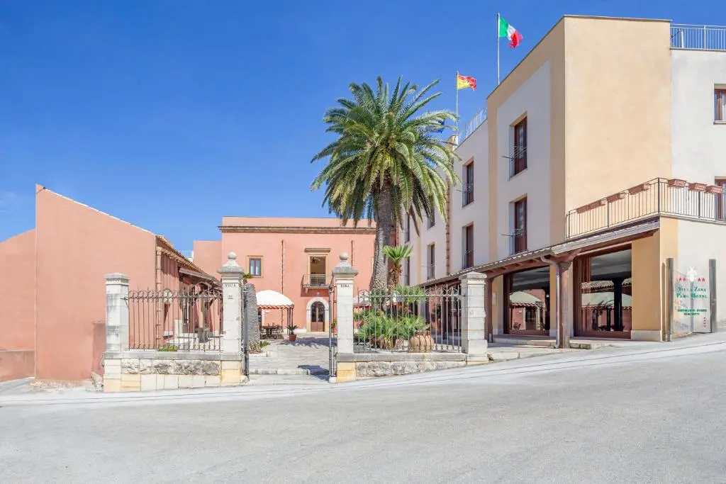 Villa Zina Family Resort