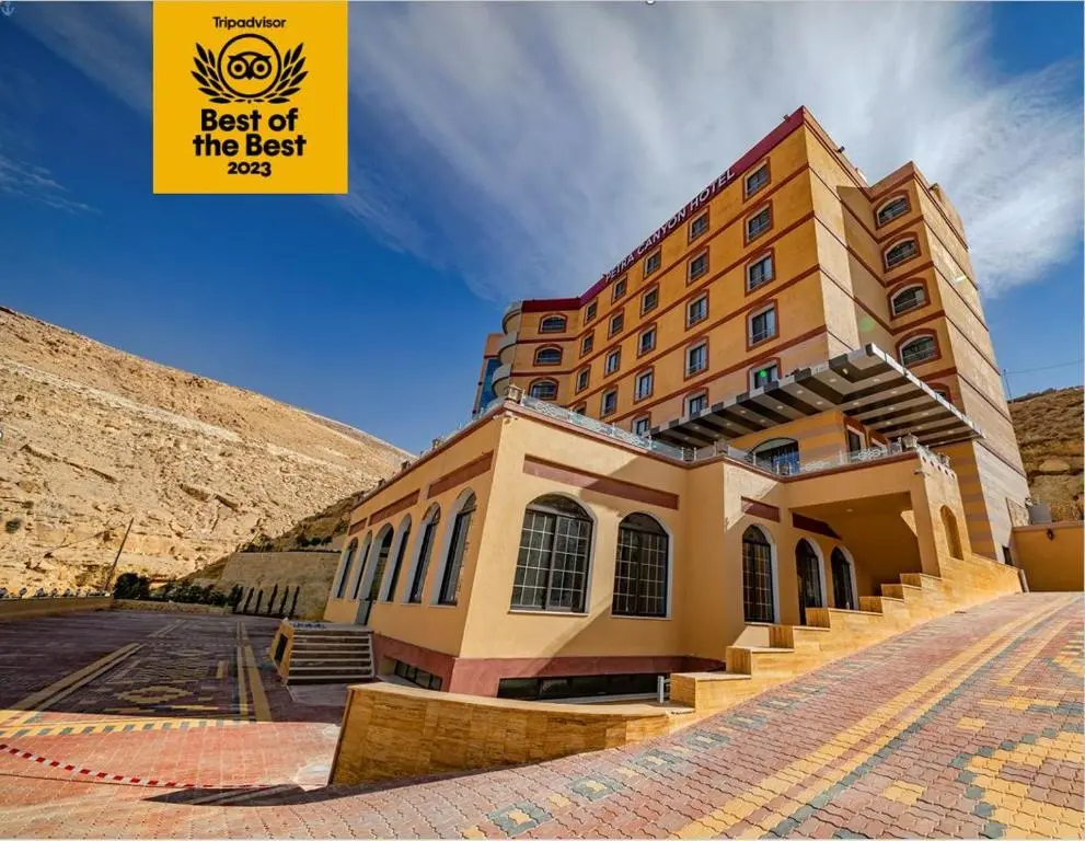 Petra Canyon Hotel