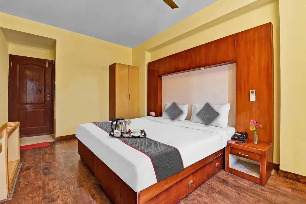 Super Townhouse Fateh Sagar