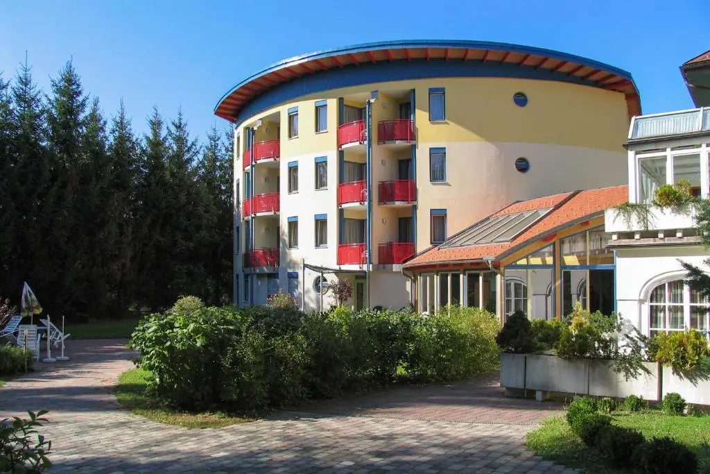 Hotel & Kurpension Weiss