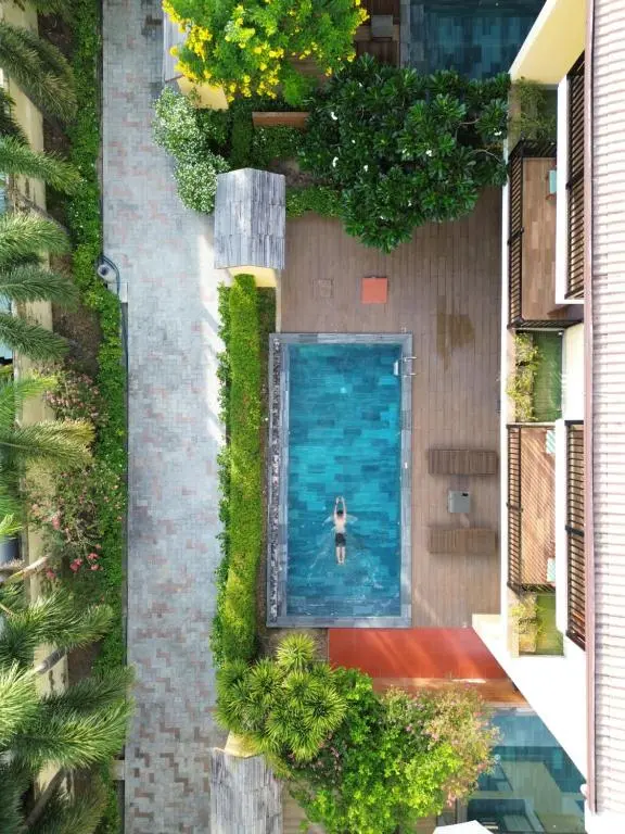 Palm Boutique Village