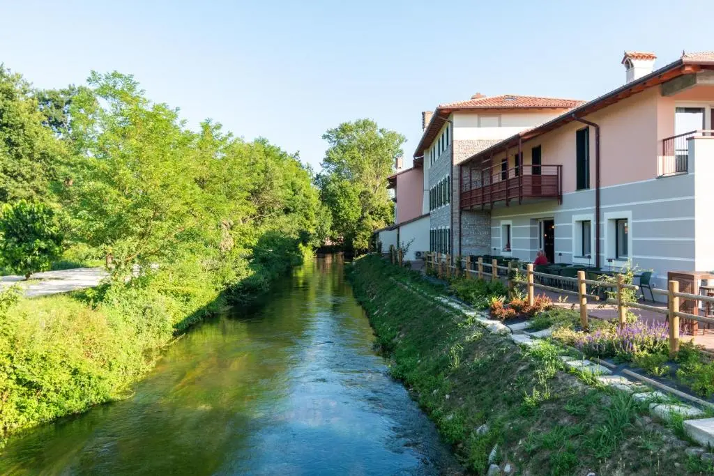 Borgo Stalis Resort
