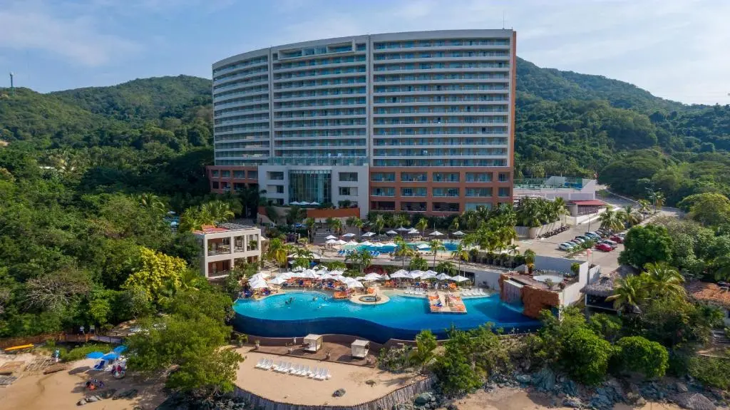 Azul Ixtapa Grand