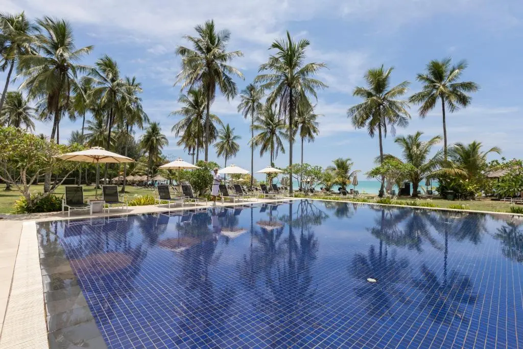 Kantary Beach Hotel Villas & Suites