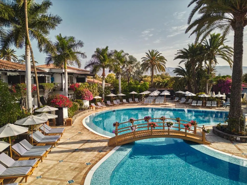 Seaside Grand Hotel Residencia