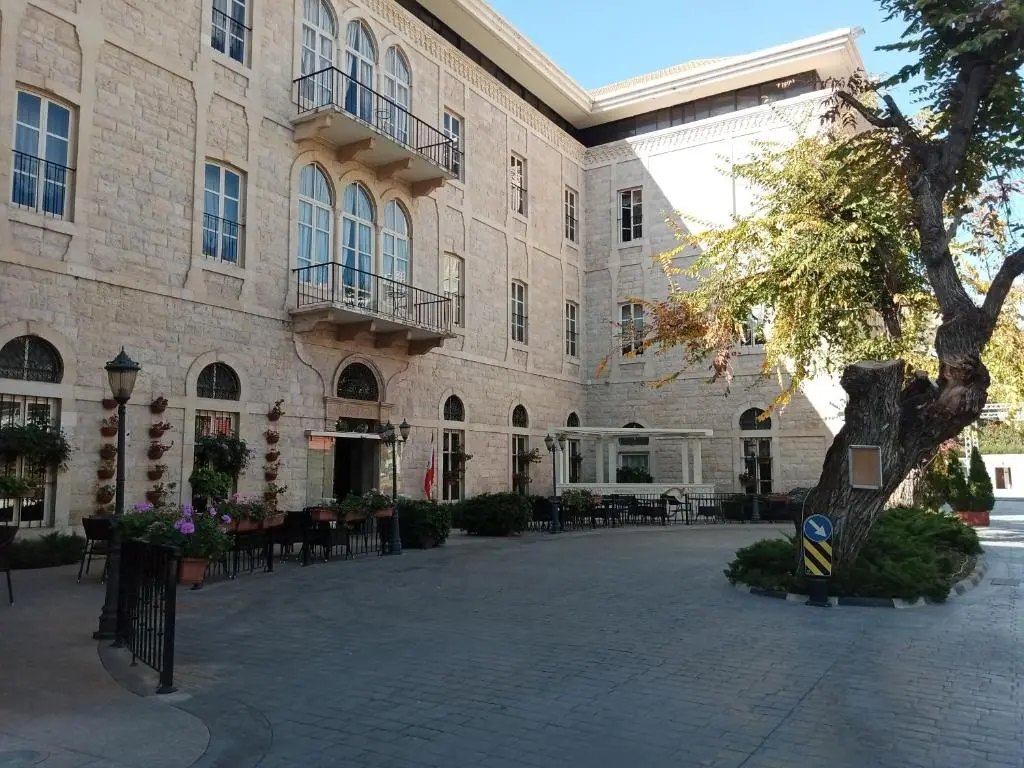 Grand Kadri Hotel