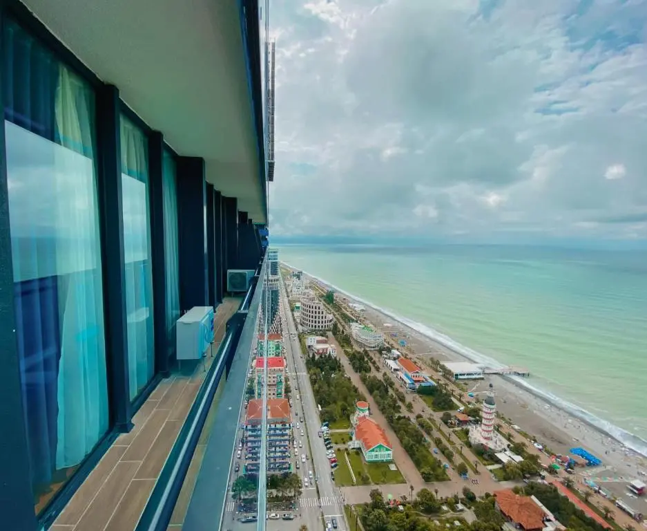 Batumi Floor40
