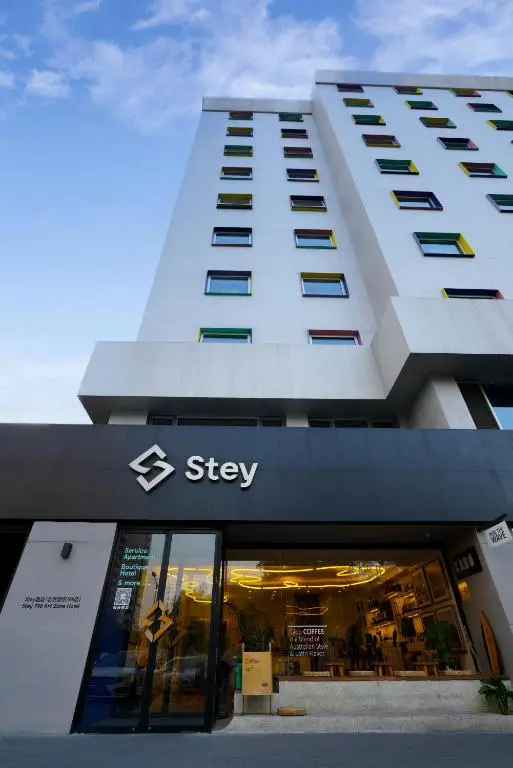 Stey 798 Art Zone Hotel