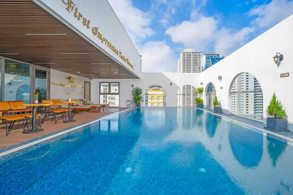 Golden Lotus Hotel Da Nang
