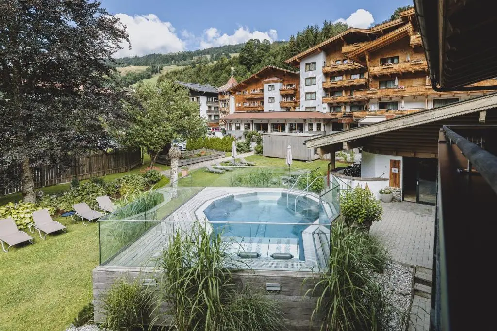 Hotel DIE Sonne Saalbach