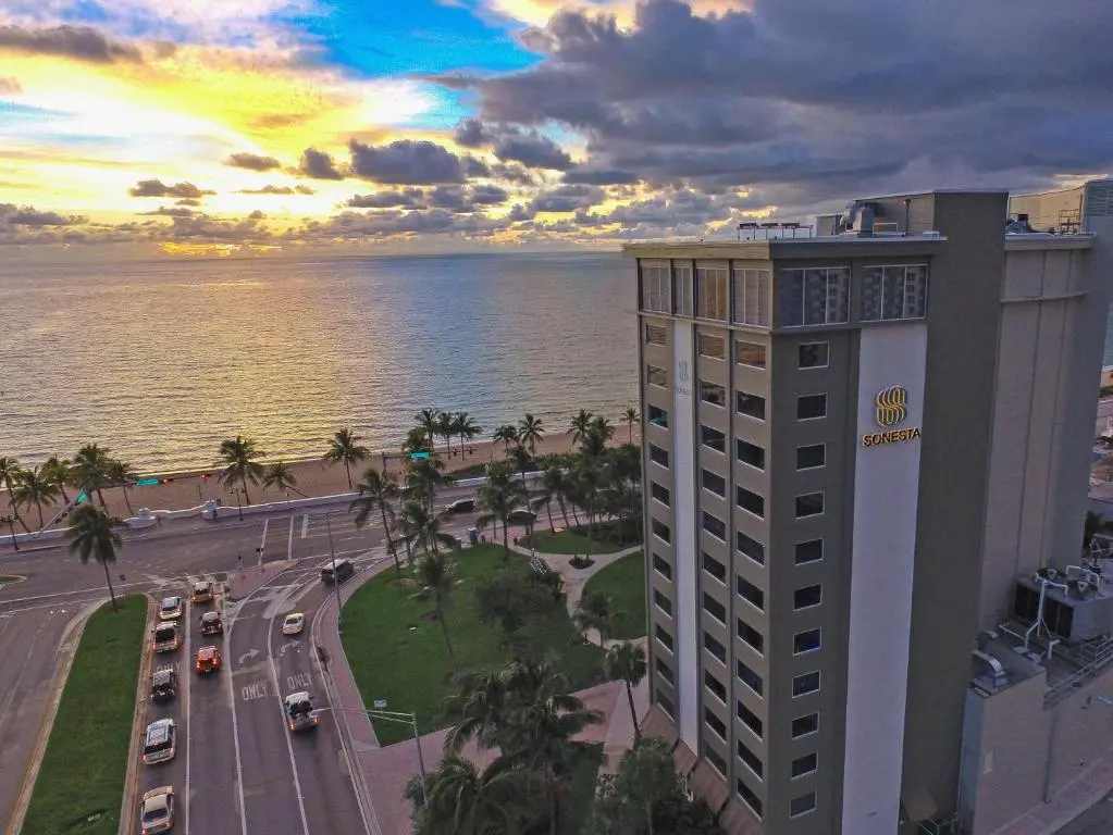 Sonesta Fort Lauderdale Beach