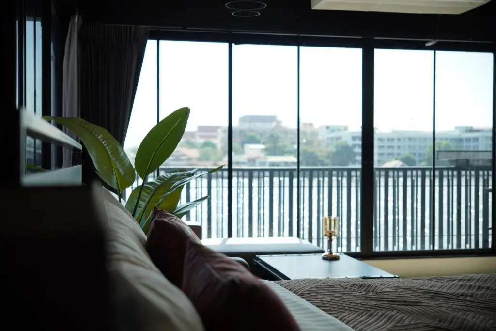 Norn Riverside Bangkok Hotel