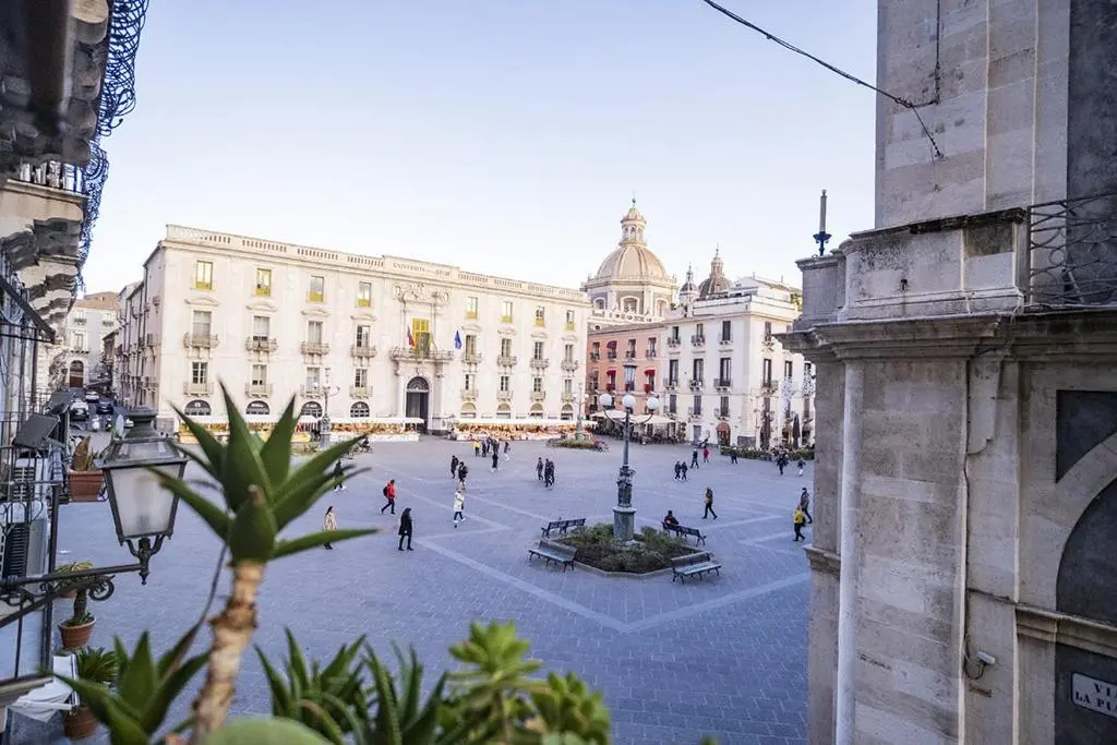 Charme Catania Central Suites