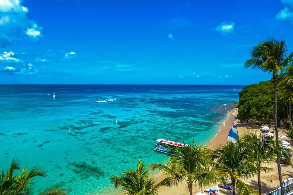 Waves Resort & Spa