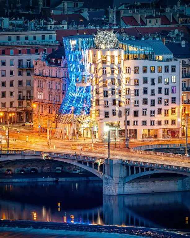 Dancing House