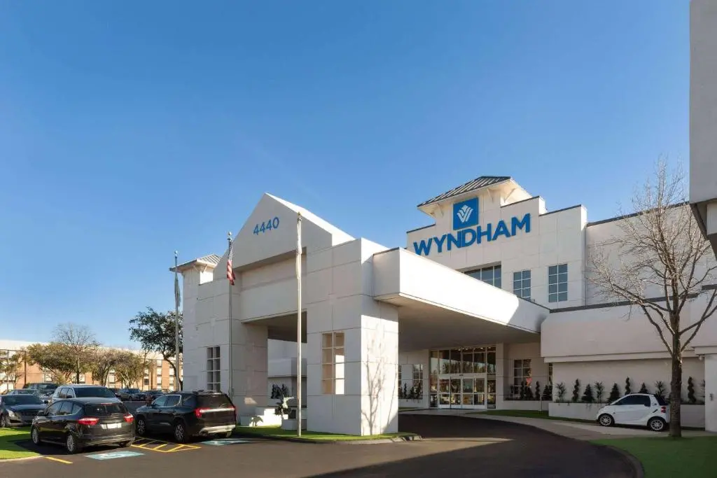 Wyndham DFW Airport