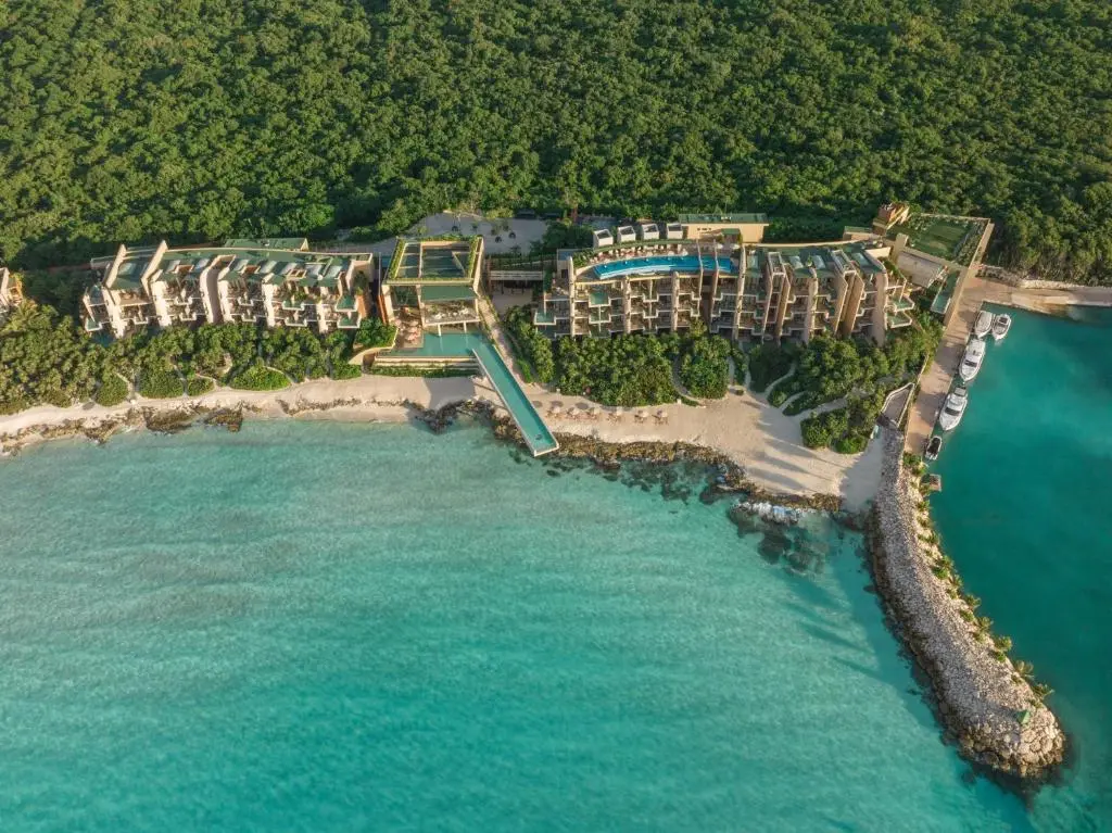 La Casa de la Playa by Xcaret