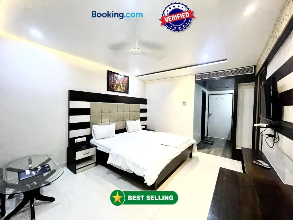 Hotel P Durga Palace