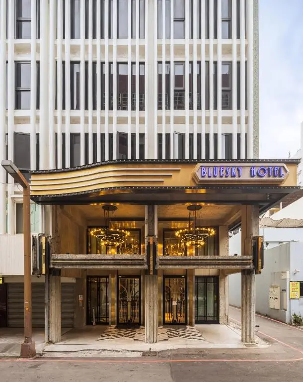BlueSky Hotel