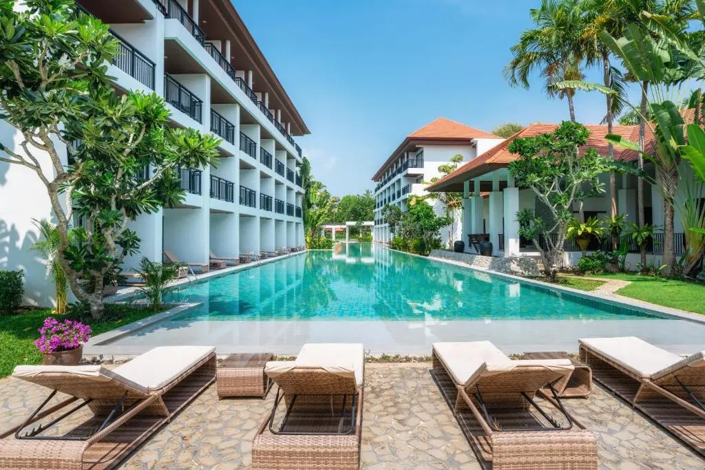 D Varee Mai Khao Beach Resort
