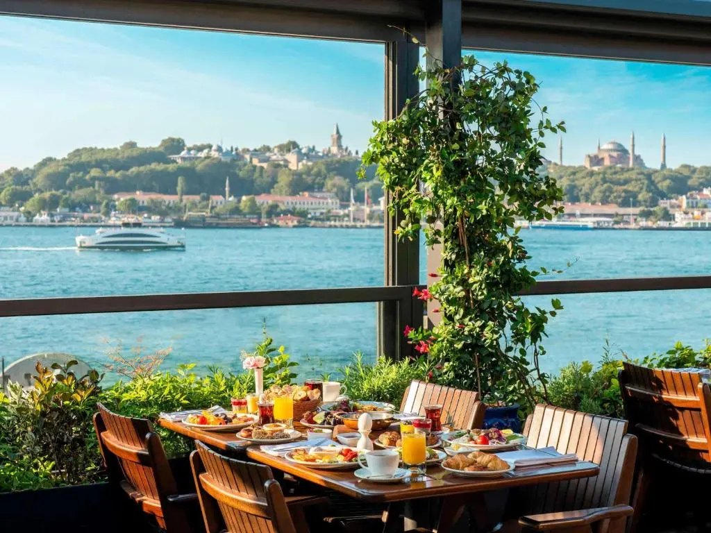 Novotel Istanbul Bosphorus Hotel