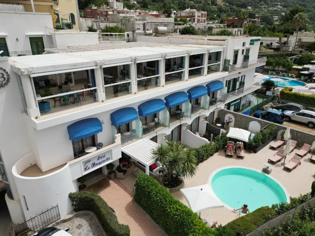 Capri Bougainville
