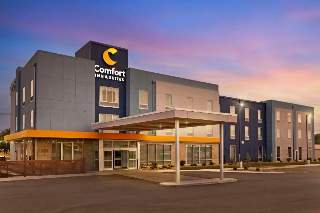 Comfort Inn & Suites US-60