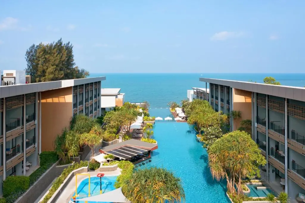 Renaissance Pattaya Resort & Spa