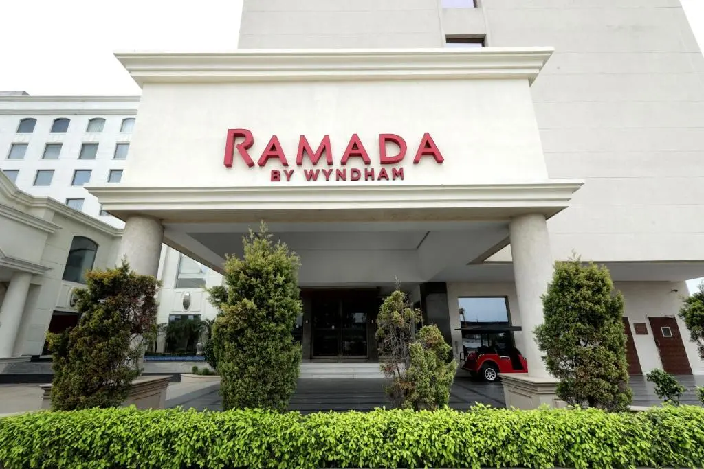 Ramada by Wyndham Lucknow Hotel