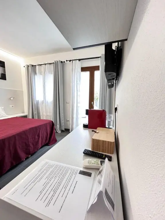 Longevity Hotel