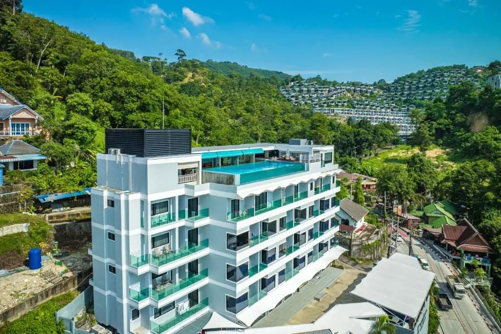 Kana Triple L Hotel