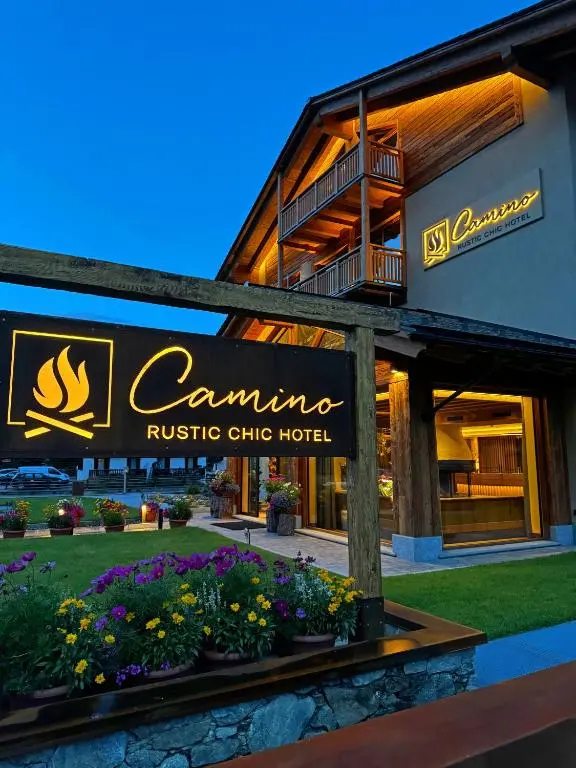 Camino Rustic Chic Hotel