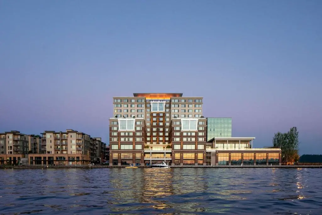 Hyatt Regency Lake Washington at Seattle's Southport