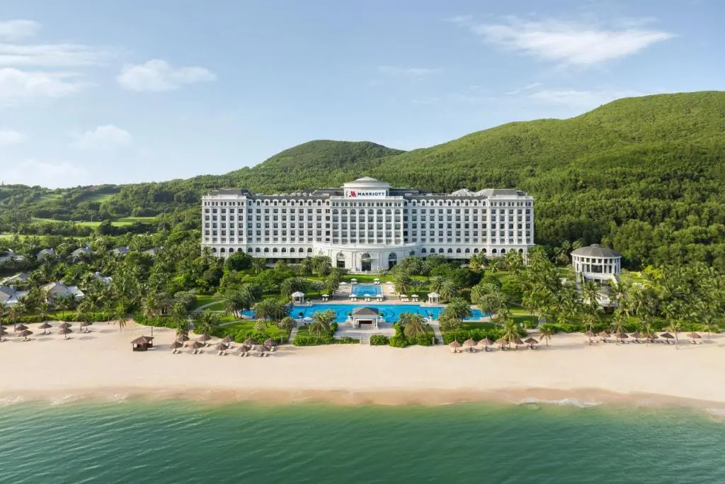 Nha Trang Marriott Resort & Spa, Hon Tre Island