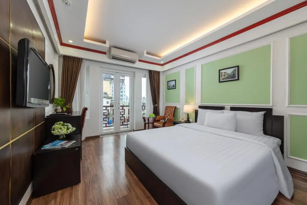 Viet Boutique Hotel & Travel