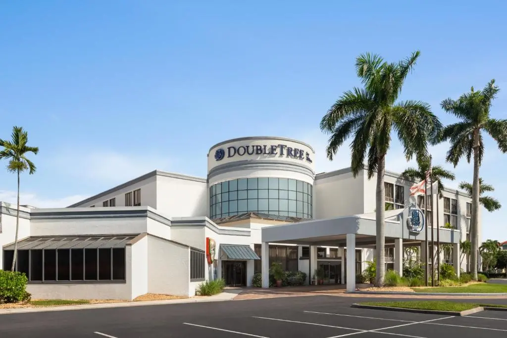 Doubletree by Hilton Fort Myers at Bell Tower Shops