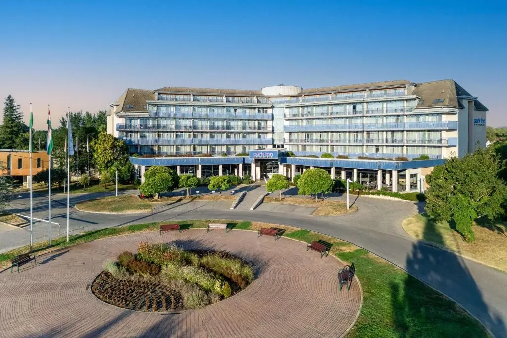 Park Inn by Radisson Sarvar Resort & Spa