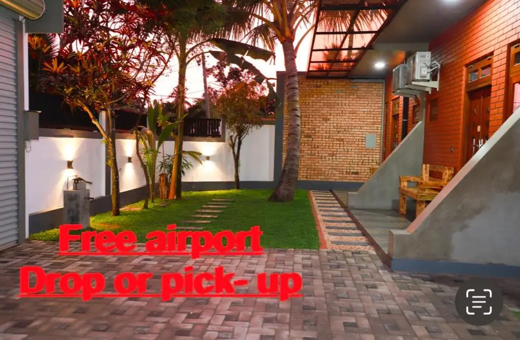 Airport Colombo Pocket Paradise