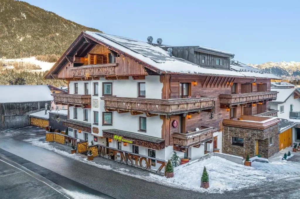 Hotel Alpenstolz