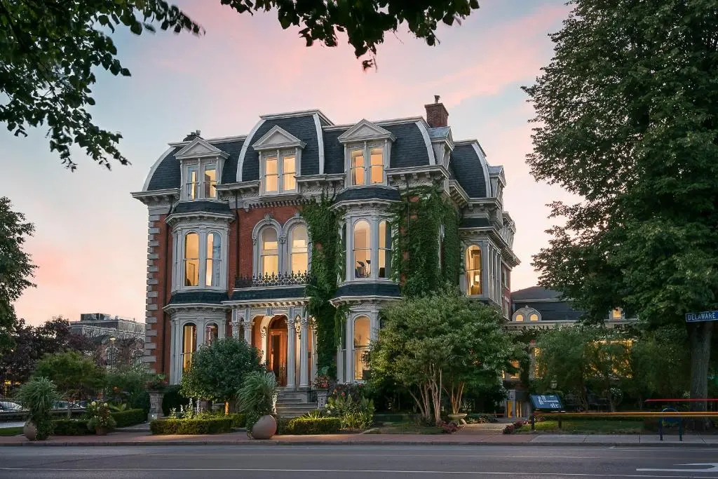 The Mansion on Delaware Avenue