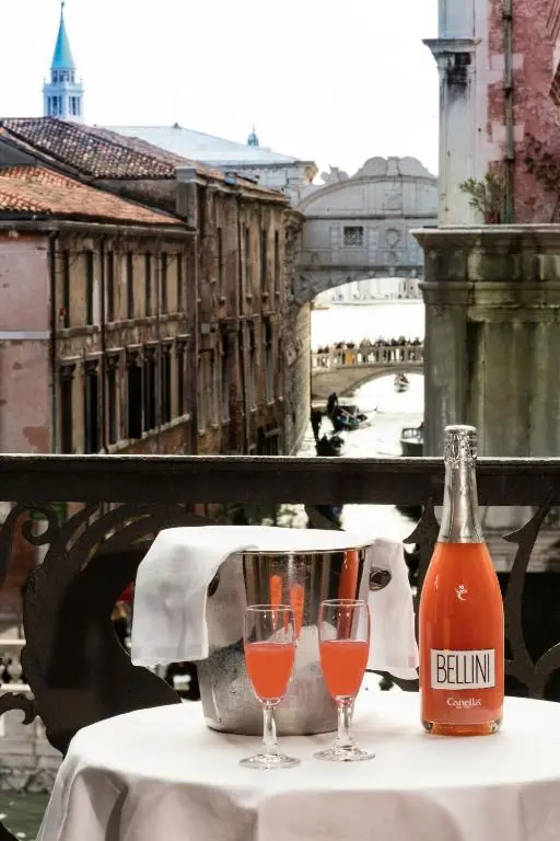 Hotel Al Ponte dei Sospiri